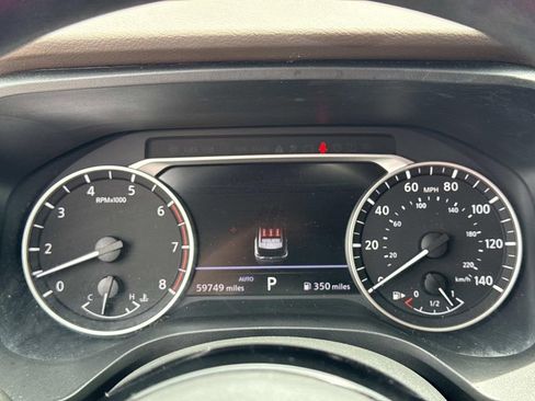 Certified 2023 Nissan Rogue SV AWD/4WD image 29