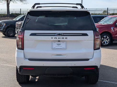 Used 2023 Chevrolet Tahoe Z71 w/ Luxury Package AWD/4WD image 5