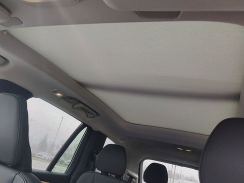 New 2026 Volvo XC90 T8 Plus w/ Protection Package Premier image 28