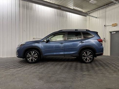 Used 2021 Subaru Forester Limited AWD/4WD image 2