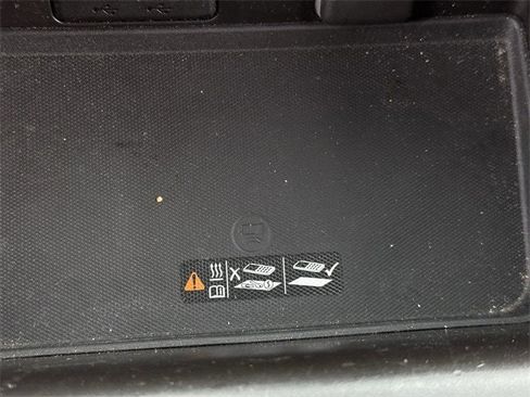 Used 2021 Chevrolet Suburban High Country image 21