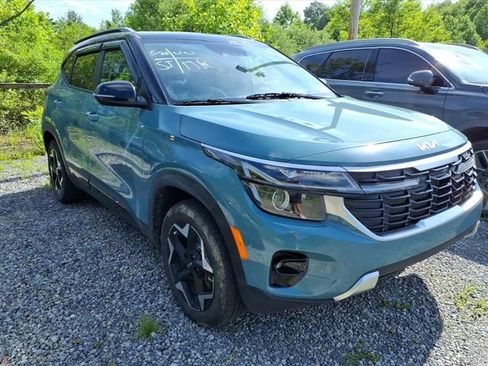 Used 2025 Kia Seltos S AWD/4WD image 10