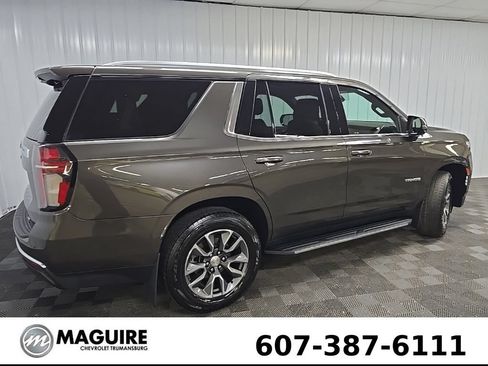 Used 2021 Chevrolet Tahoe LT w/ LT Signature Package AWD/4WD image 3