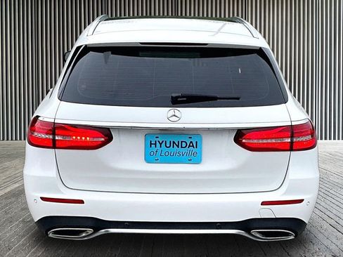 Used 2017 Mercedes-Benz E 400 4MATIC Wagon image 5