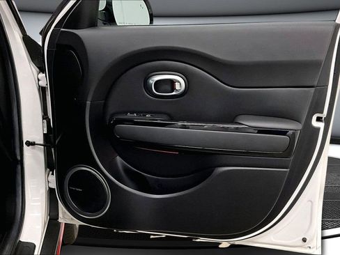 Used 2019 Kia Soul ! w/ Technology Package image 27
