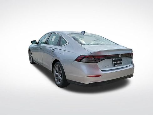 Used 2024 Honda Accord EX image 3