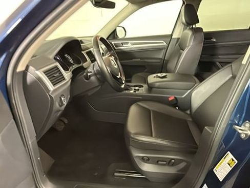 Used 2019 Volkswagen Atlas SE w/ Panoramic Sunroof Package AWD/4WD image 11