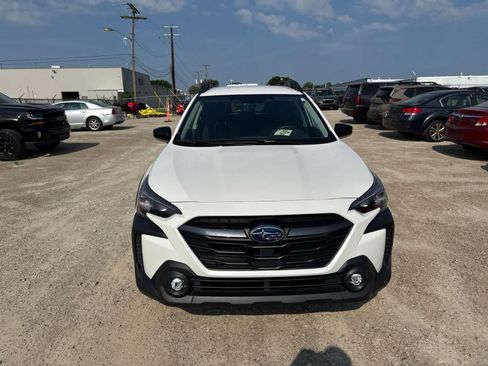Used 2024 Subaru Outback Premium AWD/4WD image 10