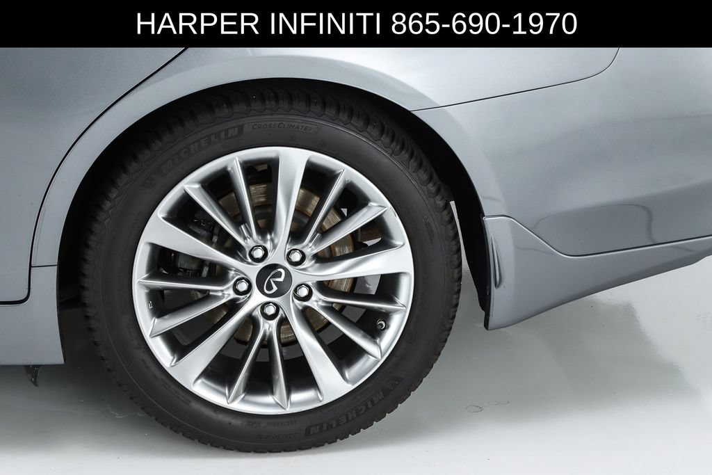 Used 2019 INFINITI Q50 Luxe w/ Essential Package (3.0T Luxe) AWD/4WD image 7