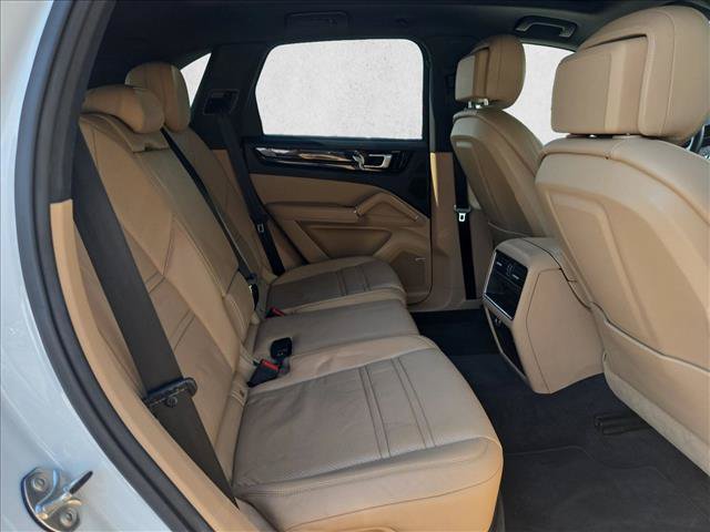 Used 2019 Porsche Cayenne S AWD/4WD image 19