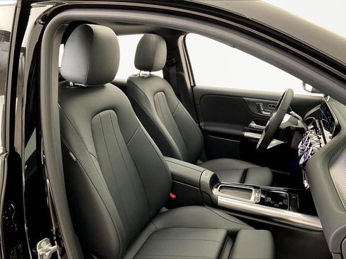 Certified 2026 Mercedes-Benz GLA 250 4MATIC image 29