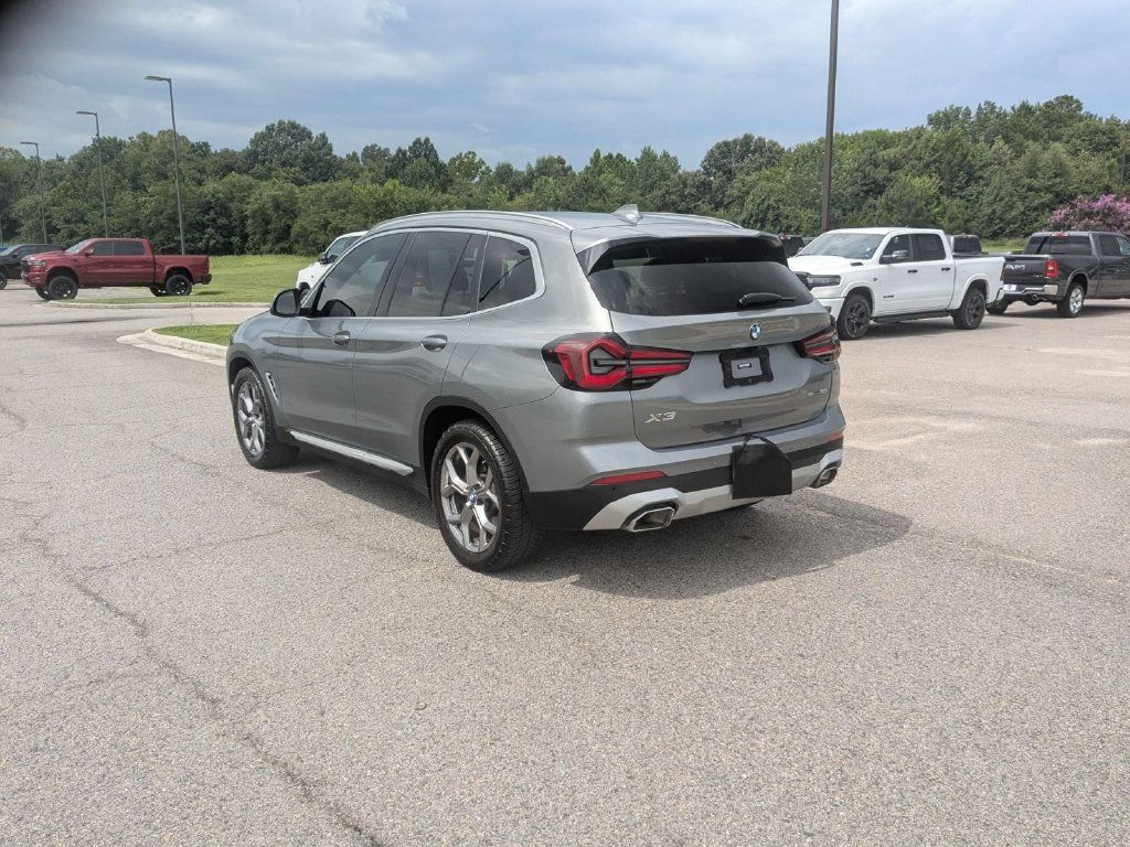Used 2023 BMW X3 sDrive30i w/ Convenience Package RWD image 3