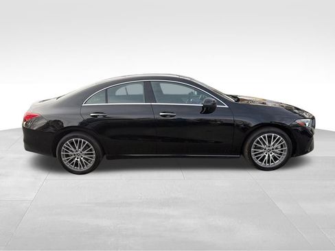 Used 2025 Mercedes-Benz CLA 250 image 6