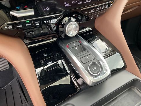 New 2026 Acura MDX w/ Technology Package AWD/4WD image 15