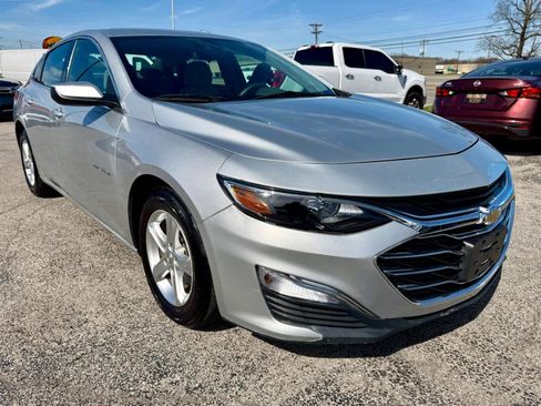 Used 2020 Chevrolet Malibu LS w/ Driver Confidence Package II image 7