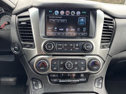 Used 2018 Chevrolet Suburban Premier RWD image 22
