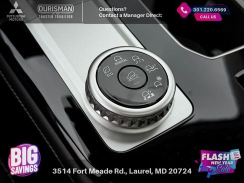 New 2025 Mitsubishi Outlander SE image 27