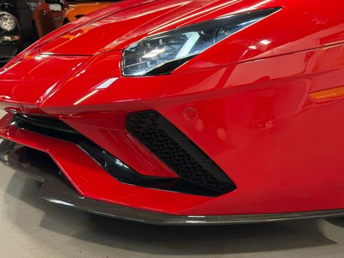 Used 2019 Lamborghini Aventador S AWD/4WD image 24