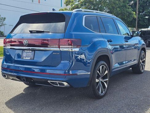 Certified 2026 Volkswagen Atlas SEL Premium R-Line AWD/4WD image 3