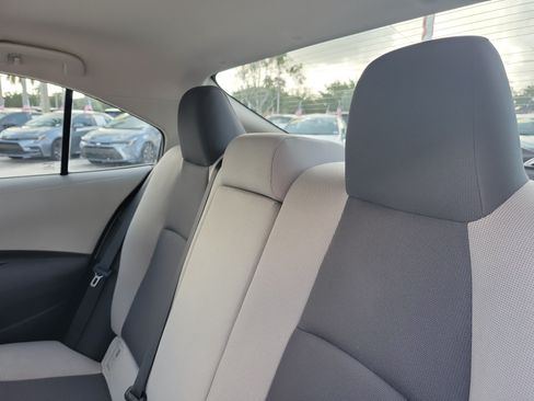 Used 2025 Toyota Corolla LE FWD image 13