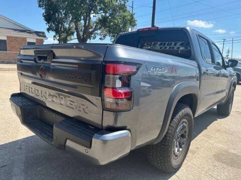 Used 2026 Nissan Frontier PRO-4X AWD/4WD image 5