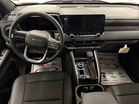 New 2025 Chevrolet Colorado Trail Boss w/ Midnight Edition image 18