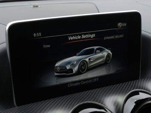 Used 2018 Mercedes-Benz AMG GT R image 30