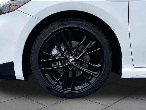 Certified 2025 Toyota Camry SE w/ Convenience Package FWD image 10