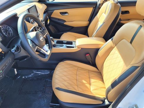 New 2025 Nissan Sentra SV w/ SV Premium Package image 8