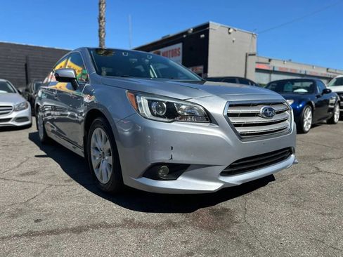 Used 2017 Subaru Legacy 2.5i Premium image 3