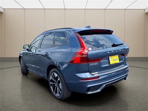 New 2026 Volvo XC60 B5 Plus w/ Protection Package Premier image 5
