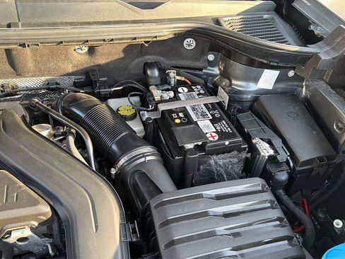 Used 2023 Volkswagen Taos SE FWD image 34