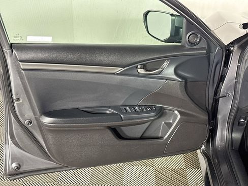 Used 2021 Honda Civic Sport image 10