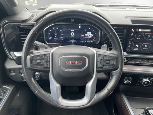 Used 2022 GMC Sierra 1500 SLT image 11