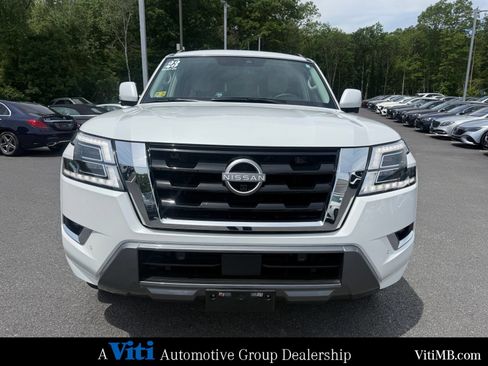 Used 2023 Nissan Armada SL w/ Captain's Chairs Package AWD/4WD image 3