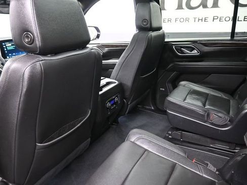 Used 2022 Chevrolet Tahoe LT w/ LT Signature Plus Package image 25