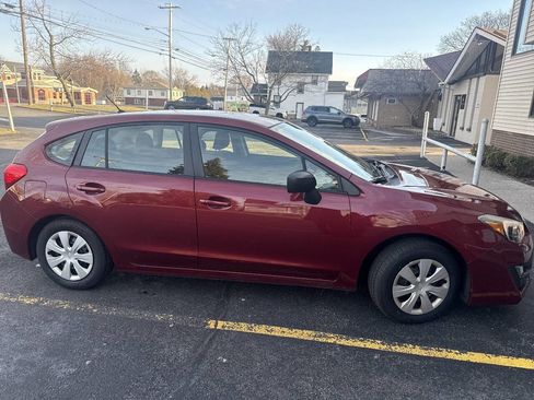 Used 2016 Subaru Impreza 2.0i image 5