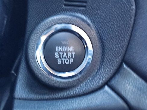 Used 2025 Subaru Outback Touring image 22