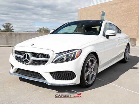Used 2018 Mercedes-Benz C 300 300 4MATIC AMG Package image 3