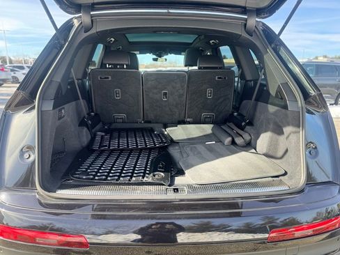 Used 2020 Audi Q7 3.0T Premium Plus w/ Premium Plus Package image 9