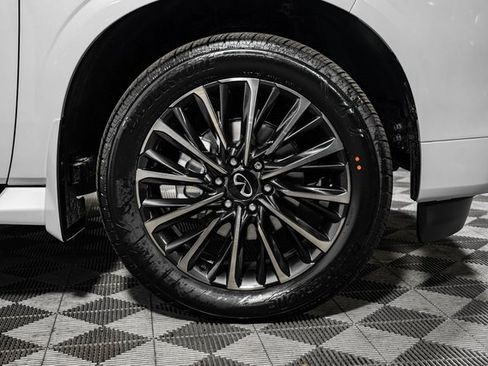 New 2026 INFINITI QX80 Autograph image 9