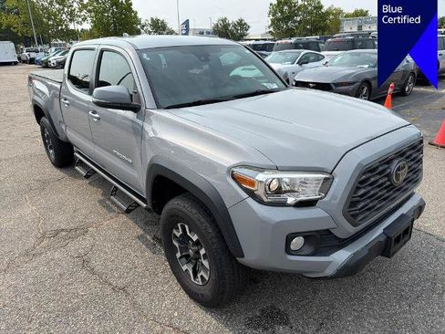 Used 2020 Toyota Tacoma TRD Off-Road AWD/4WD image 3