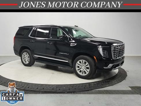 Used 2025 GMC Yukon Denali RWD image 1