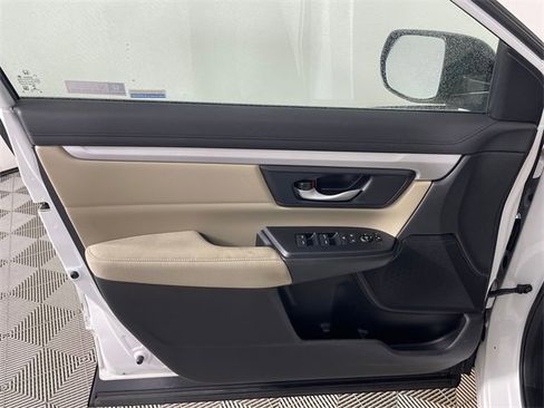 Certified 2020 Honda CR-V LX image 15
