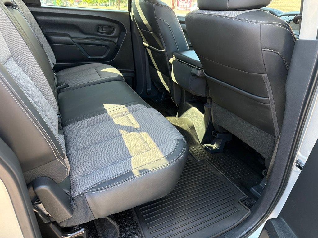 Used 2019 Nissan Titan S w/ S Utility Package AWD/4WD image 8
