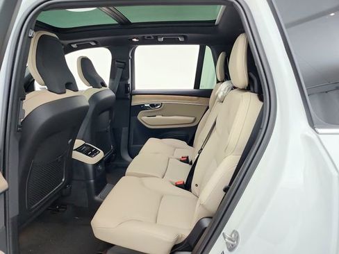 New 2026 Volvo XC90 T8 Plus w/ Protection Package AWD/4WD image 28