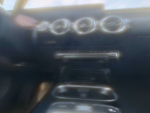 Used 2025 Mercedes-Benz CLA 250 image 24