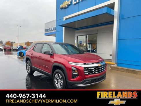 New 2026 Chevrolet Equinox LT w/ Convenience Package II FWD image 1