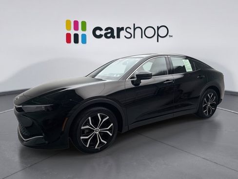 Used 2023 Toyota Crown AWD/4WD image 1