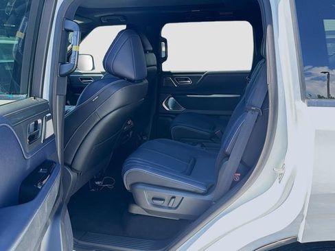 New 2026 INFINITI QX80 4WD w/ Sport Exterior Package image 21